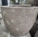 PQP LAVA ROCK EGG POT MEDIUM