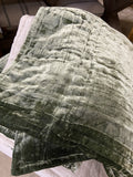 BLISS OLIVE GREEN VELVET QUILT 260x220