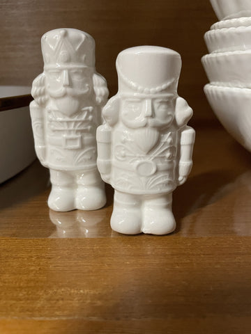 SALT AND PEPPER SHAKERS WHITE NUTCRACKER 
