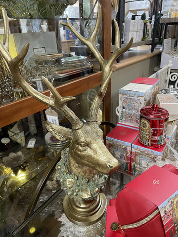DEER HEAD COPPER ON STAND RESIN