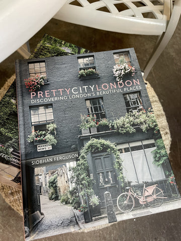 BOOK PRETTY CITY LONDON