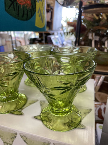 PALM COCKTAIL GREEN GLASS SET OF 4