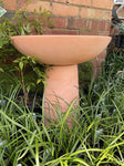 BIRD BATH FINCH CLITE LARGE TERRACOTTA